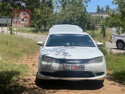 Chrysler 200